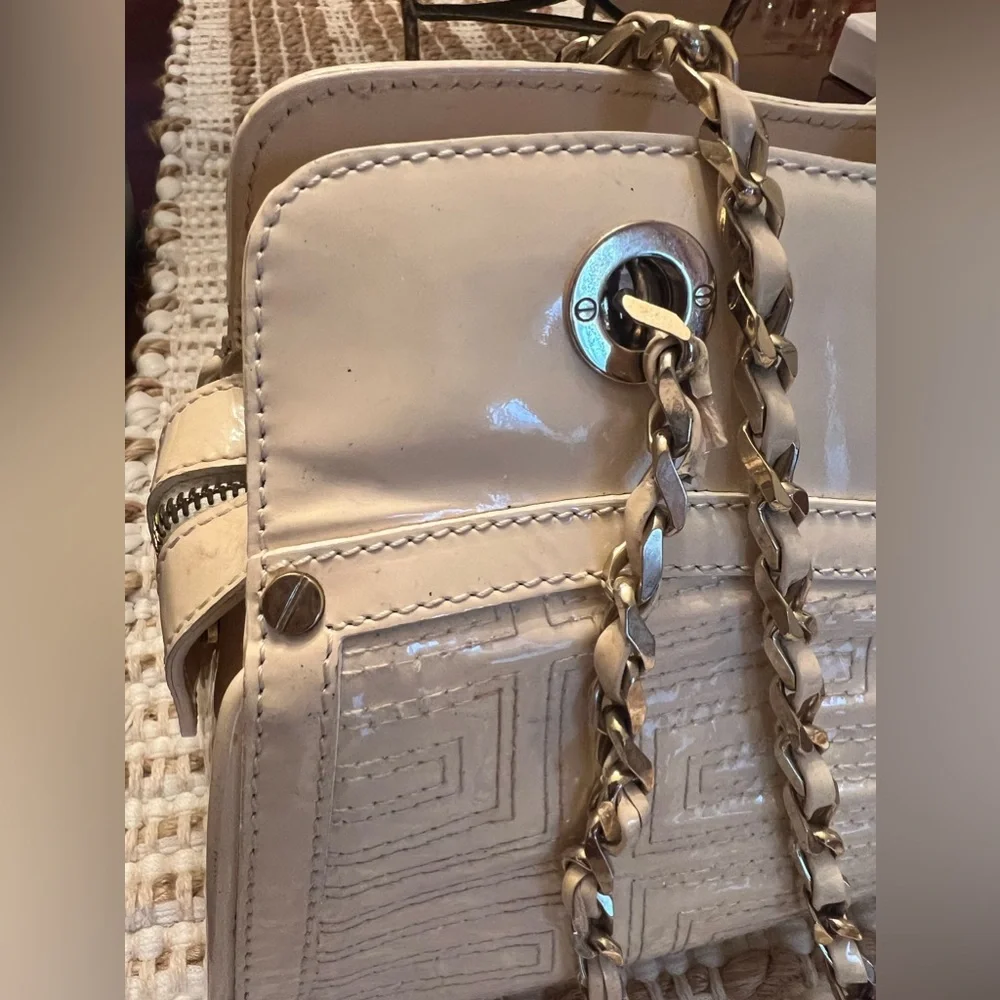 Authentic Gianni Versace Bag. Patent Leather. Made in Italy - Picture 4 of 15